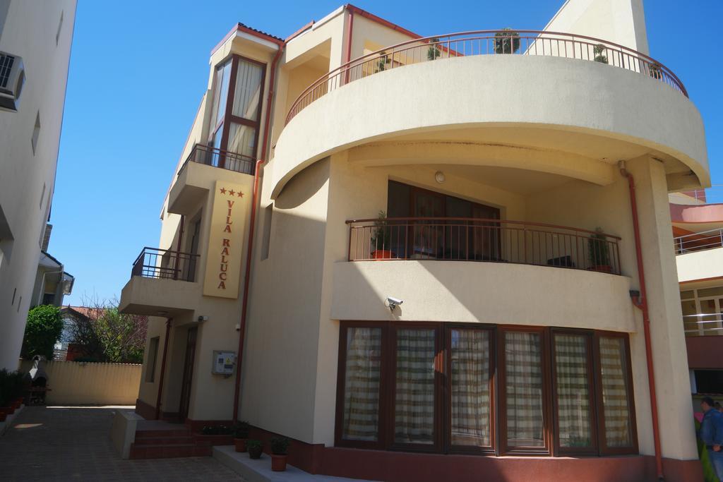Raluca Hotel Navodari Ngoại thất bức ảnh