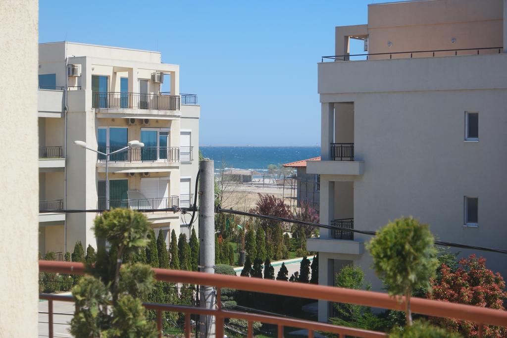 Raluca Hotel Navodari Ngoại thất bức ảnh
